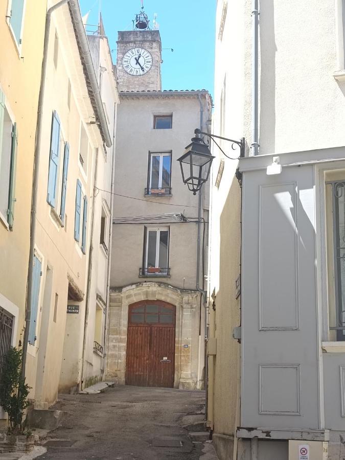 La Suite Du Beffroi Malaucene Exterior photo